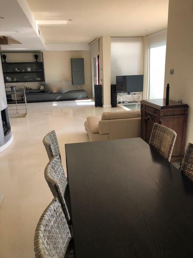 Atico-Duplex Primera Linea De Playa En El Centro De Estepona Exteriér fotografie
