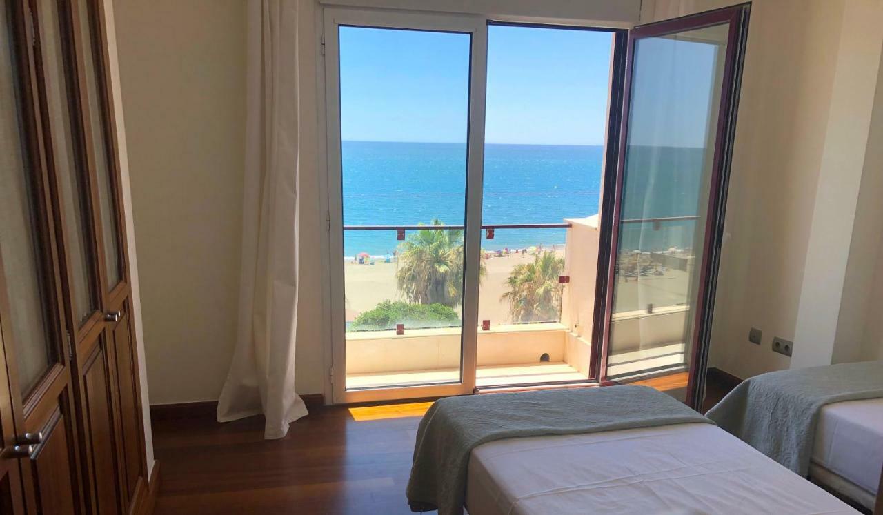Atico-Duplex Primera Linea De Playa En El Centro De Estepona Exteriér fotografie